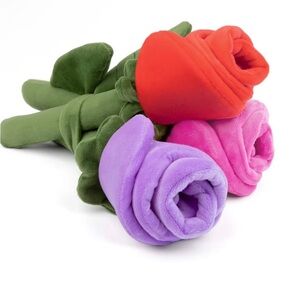 🐶 NWOT ‘The Foggy Doggy’ Rose Snuffle Toy